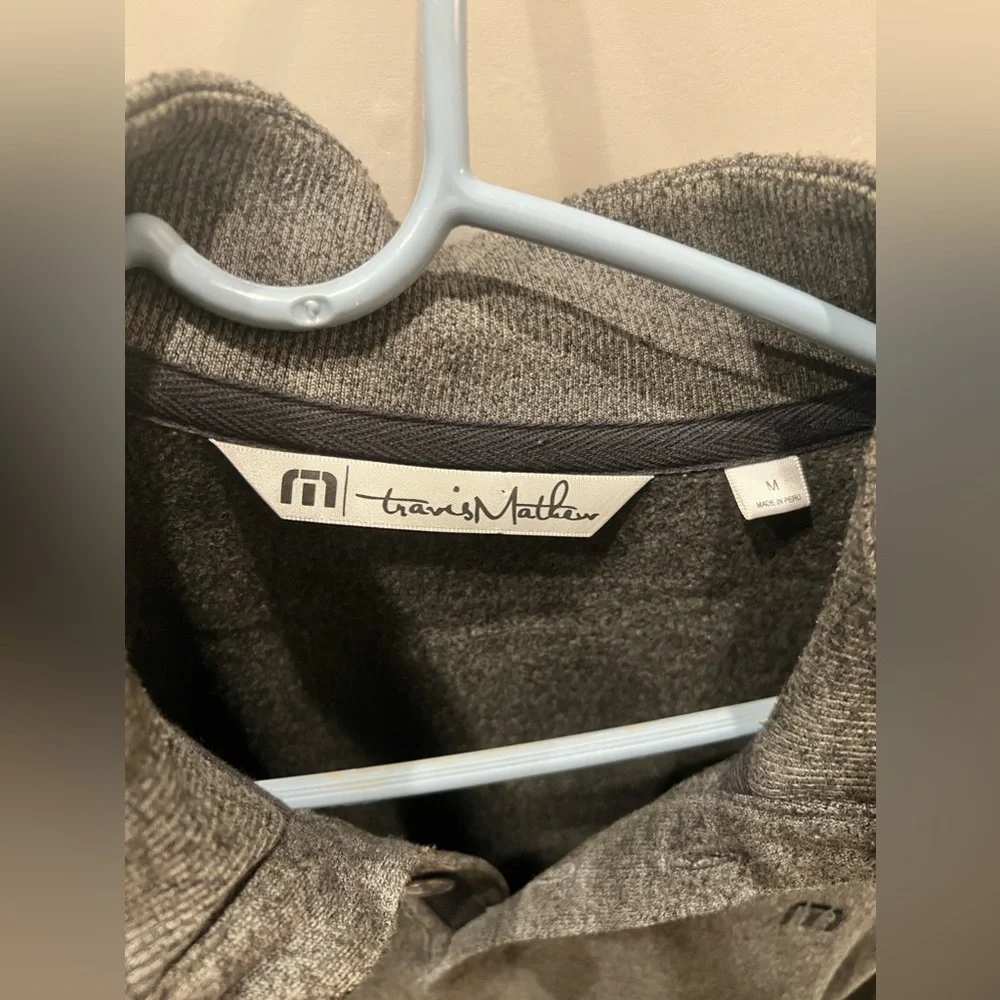 Travis Mathew Men's Dark Gray Henley Pullover Sweater